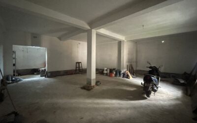 Commercial Space – 2,000 Sq Ft